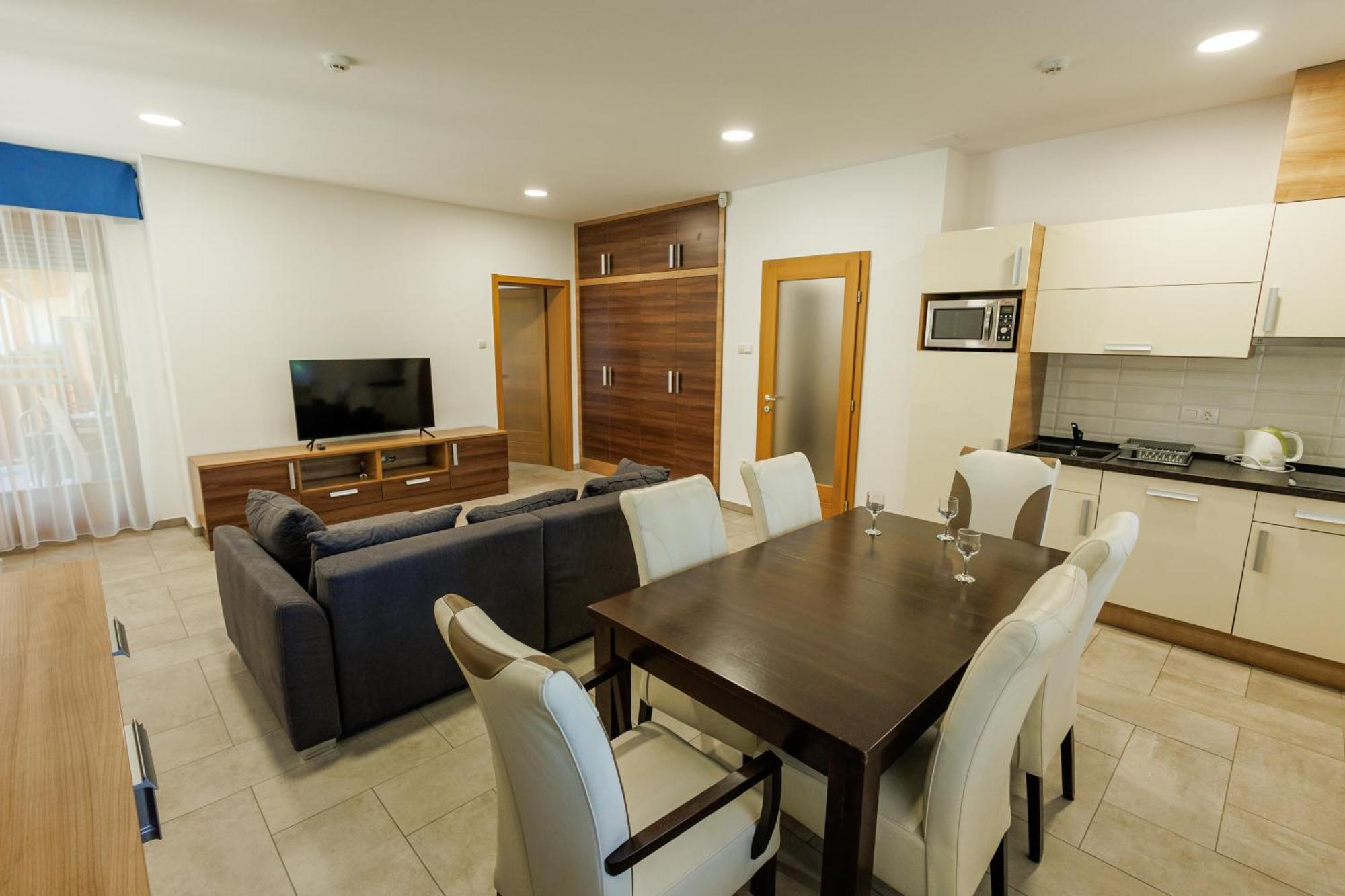 Jacht Apartmanok بالاتونفوريد المظهر الخارجي الصورة