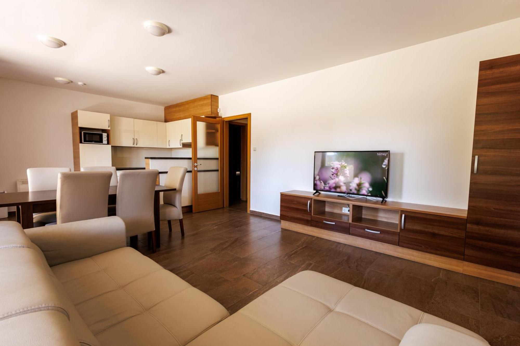 Jacht Apartmanok بالاتونفوريد المظهر الخارجي الصورة